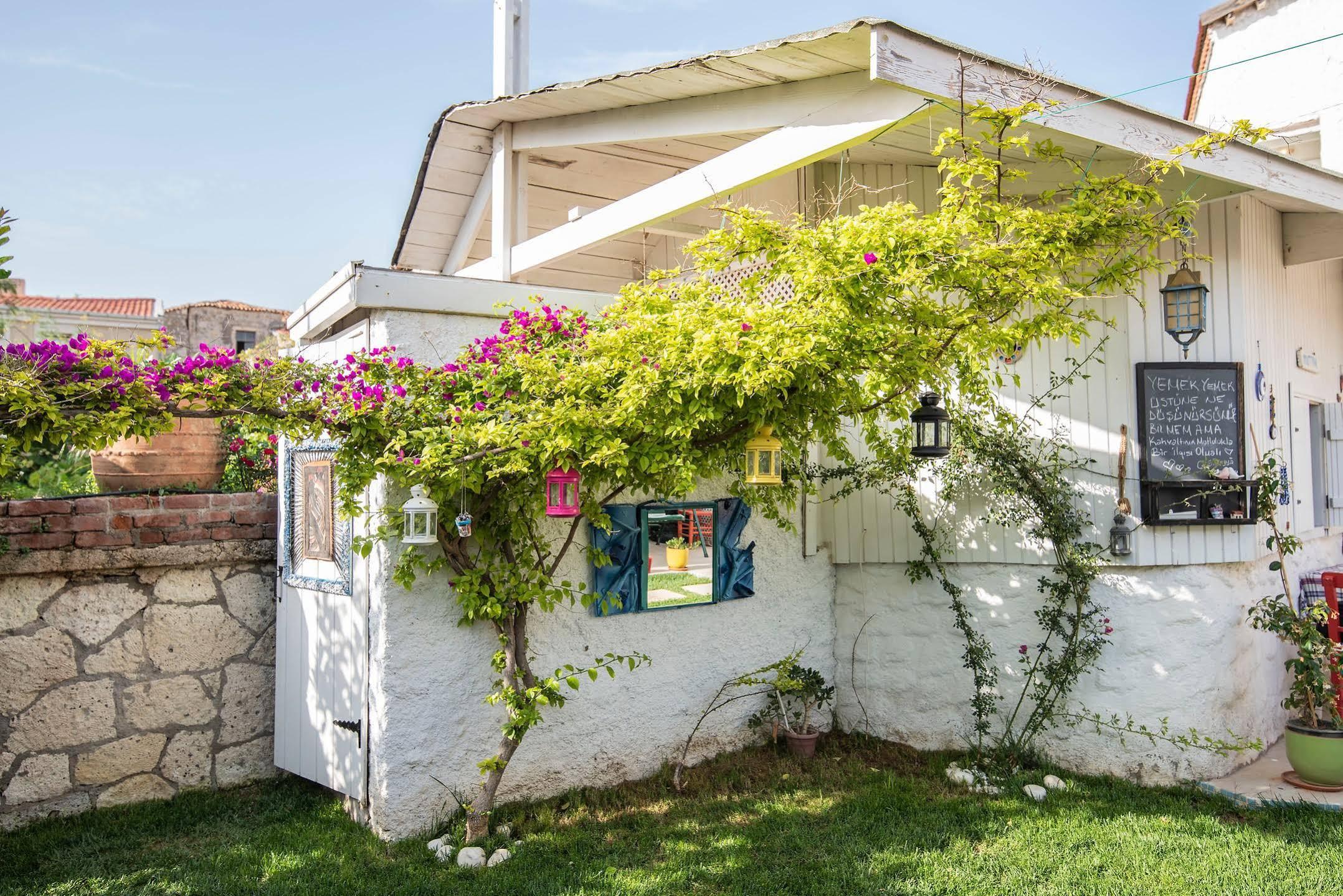 Sari Gelin Alacati Hotel Exterior foto